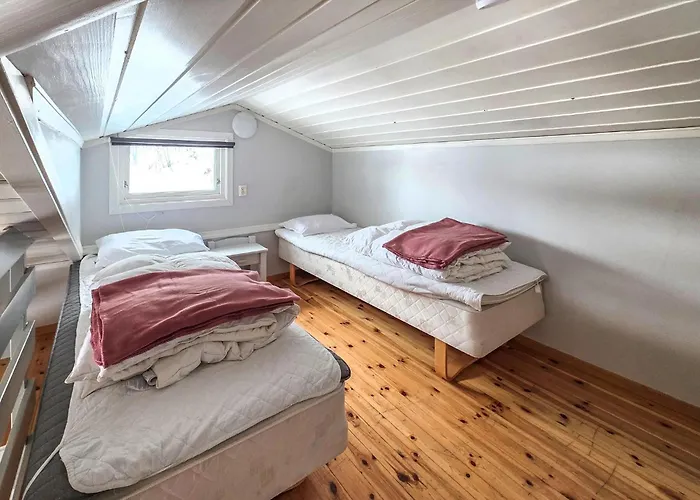 Cozy In Krokkleiva With Sauna